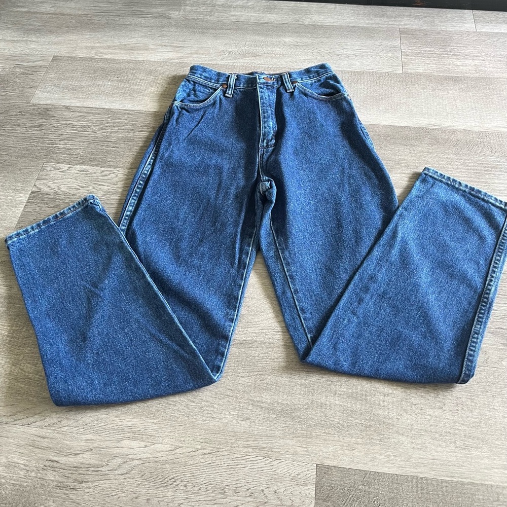 Wrangler Women's Vintage Mom Jeans High Waist Blue Jeans, Size 16 x 30 Lot # 224